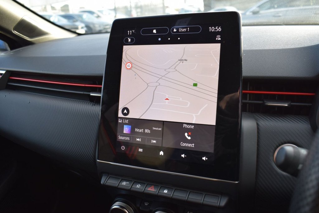 Used Renault Clio 2023 for sale - 76950486: Photo 2