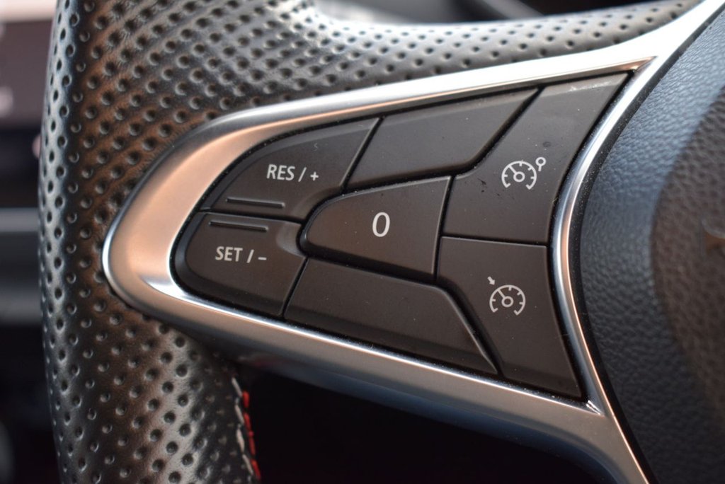 Used Renault Clio 2023 for sale - 76950486: Photo 21