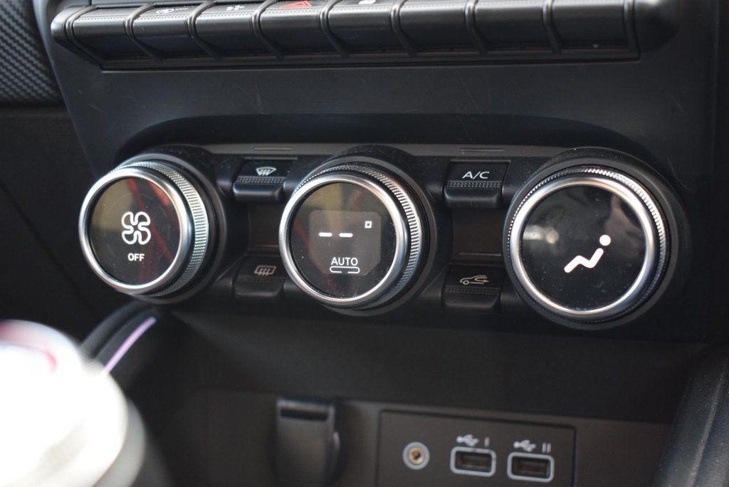 Used Renault Clio 2023 for sale - 76950486: Photo 25