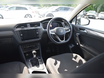 Used Volkswagen Tiguan Allspace 2022 for sale - 78725406: Photo