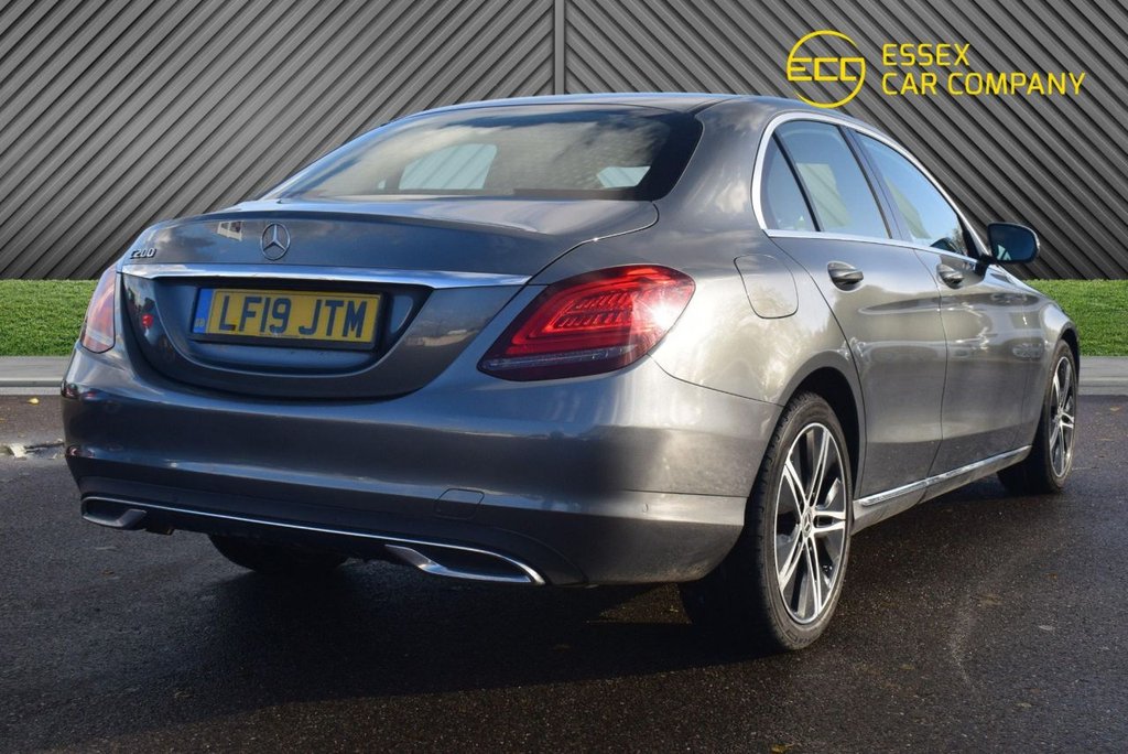 Used Mercedes-Benz C Class 2019 for sale - 76900380: Photo 11