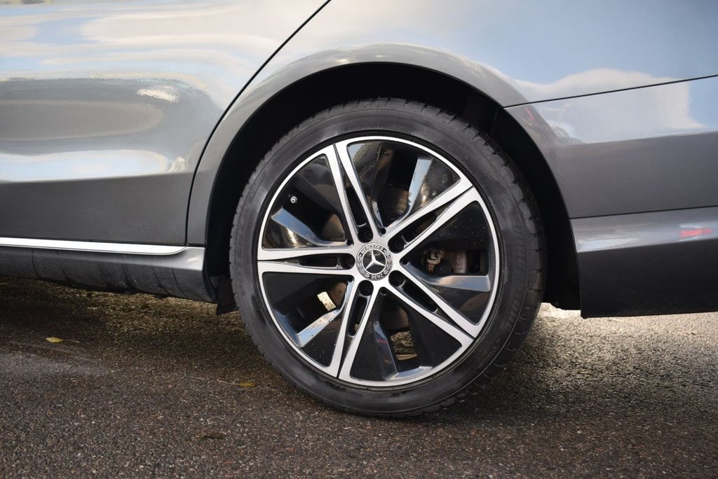 Used Mercedes-Benz C Class 2019 for sale - 76900380: Photo 16