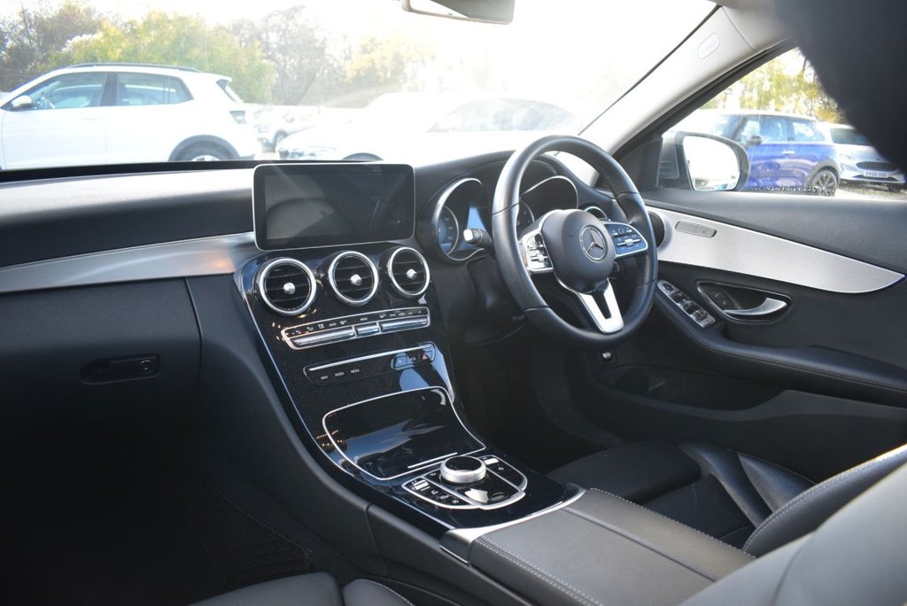 Used Mercedes-Benz C Class 2019 for sale - 76900380: Photo 20