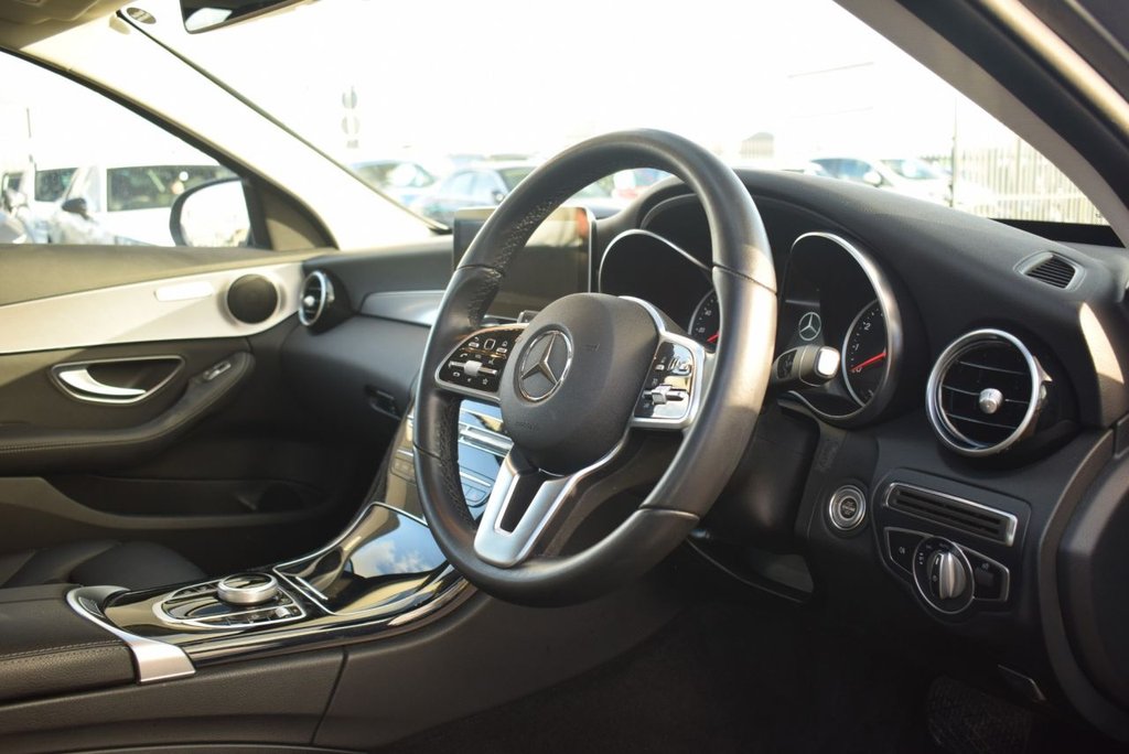 Used Mercedes-Benz C Class 2019 for sale - 76900380: Photo 25