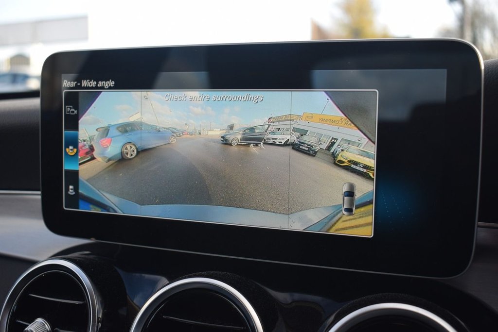 Used Mercedes-Benz C Class 2019 for sale - 76900380: Photo 29