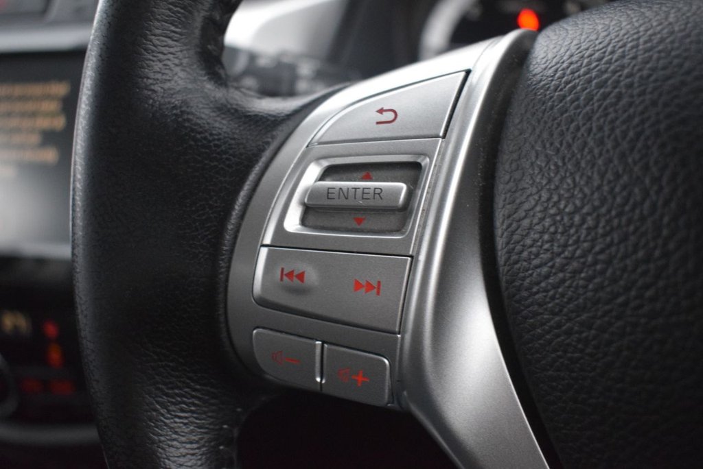 Used Nissan Navara 2020 for sale - 77171827: Photo 23