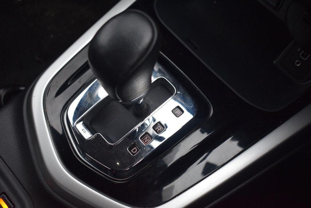 Used Nissan Navara 2020 for sale - 77171827: Photo 30