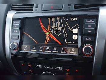 Used Nissan Navara 2020 for sale - 77171827: Photo