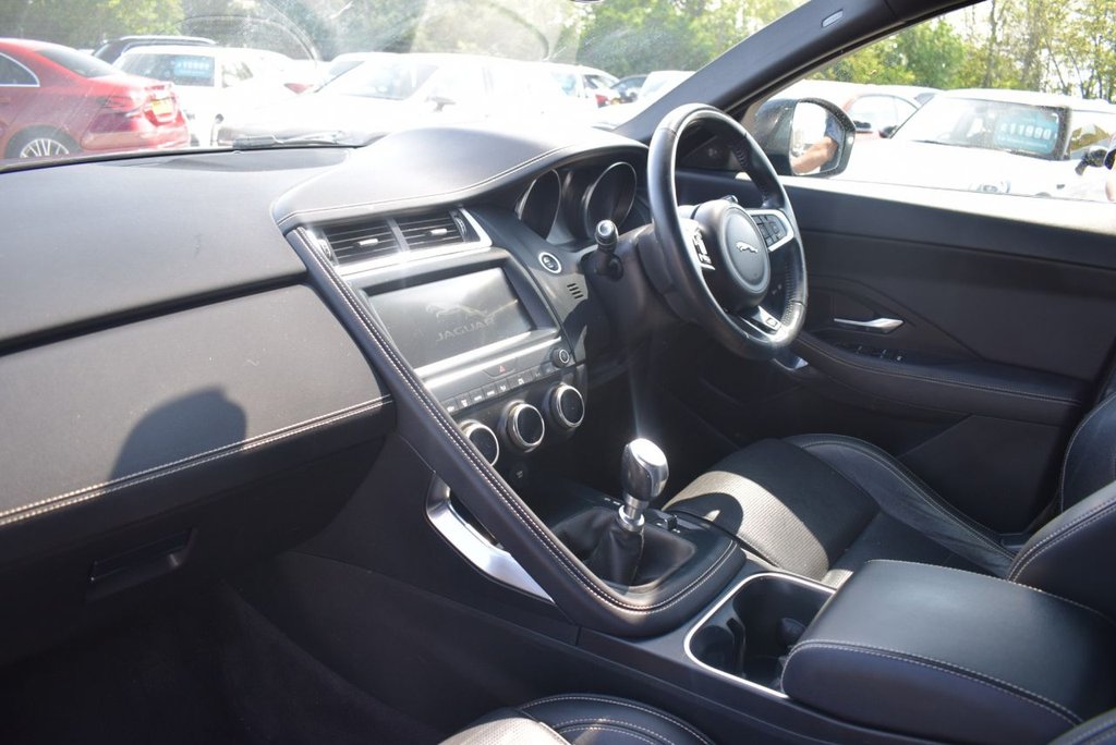 Used Jaguar E-Pace 2018 for sale - 76867531: Photo 17