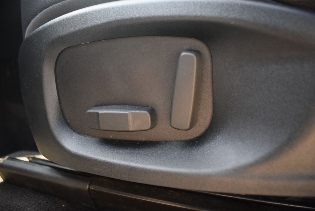 Used Jaguar E-Pace 2018 for sale - 76867531: Photo 19