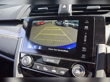 Used Honda Civic 2019 for sale - 75559409: Photo