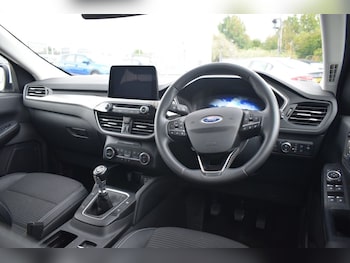 Used Ford Kuga 2022 for sale - 75642252: Photo