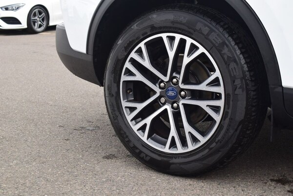 Used Ford Kuga 2022 for sale - 75642252: Photo 9