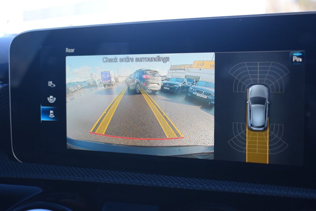 Used Mercedes-Benz A-Class 2018 for sale - 77593864: Photo 2