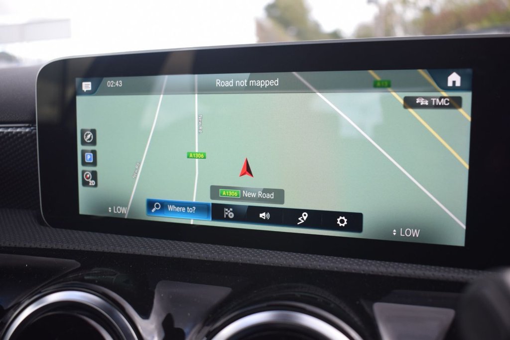 Used Mercedes-Benz A-Class 2019 for sale - 76395652: Photo 2