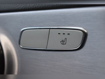 Used Mercedes-Benz C Class 2020 for sale - 76821108: Photo