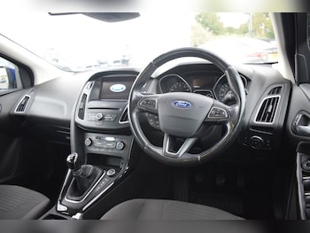 Used Ford Focus 2016 for sale - 75642248: Photo