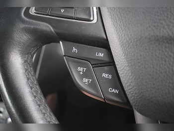 Used Ford Focus 2016 for sale - 75642248: Photo