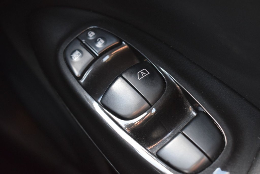 Used Nissan Juke 2018 for sale - 76617392: Photo 33