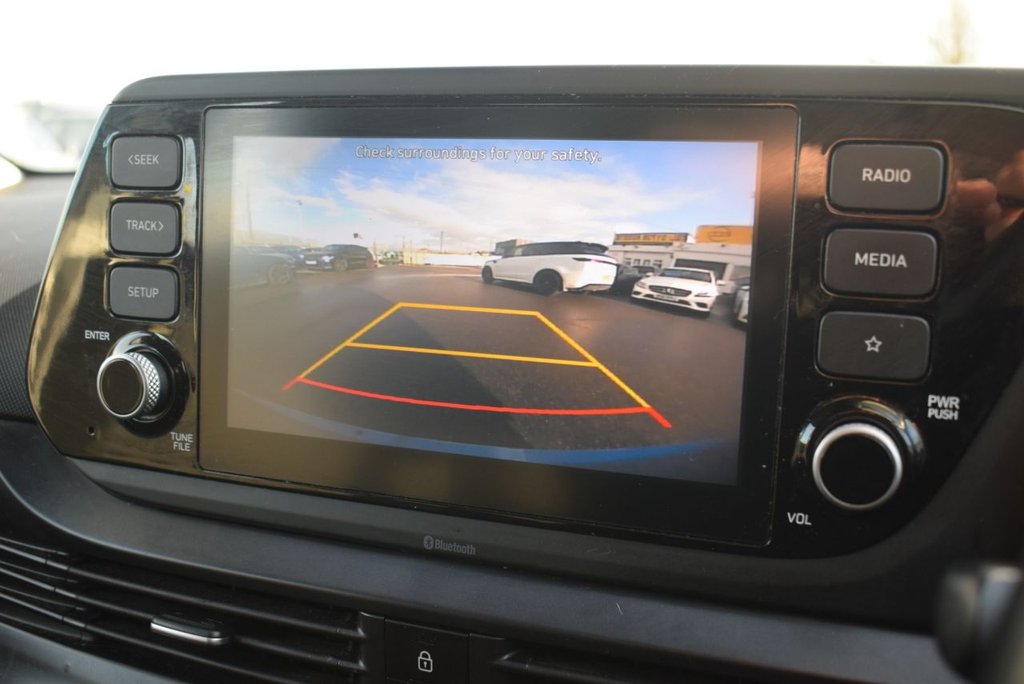 Used Hyundai i20 2022 for sale - 77133132: Photo 2