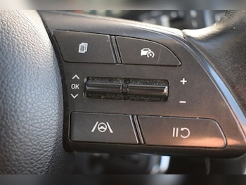 Used Hyundai i20 2022 for sale - 77133132: Photo