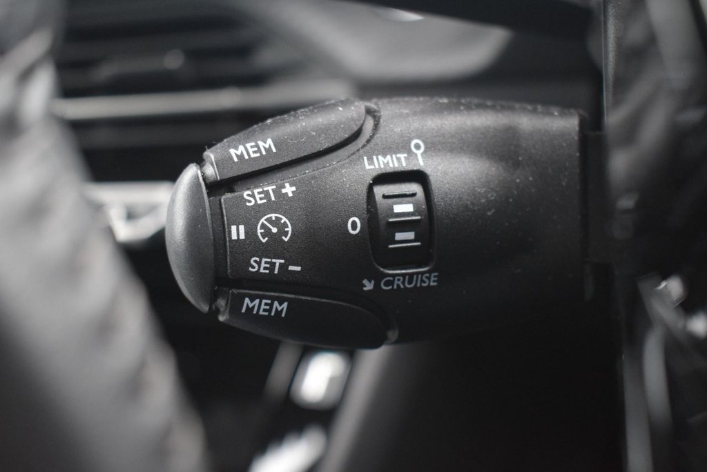 Used Peugeot 208 2023 for sale - 77850259: Photo 24