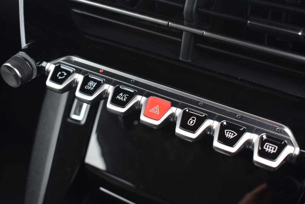 Used Peugeot 208 2023 for sale - 77850259: Photo 28