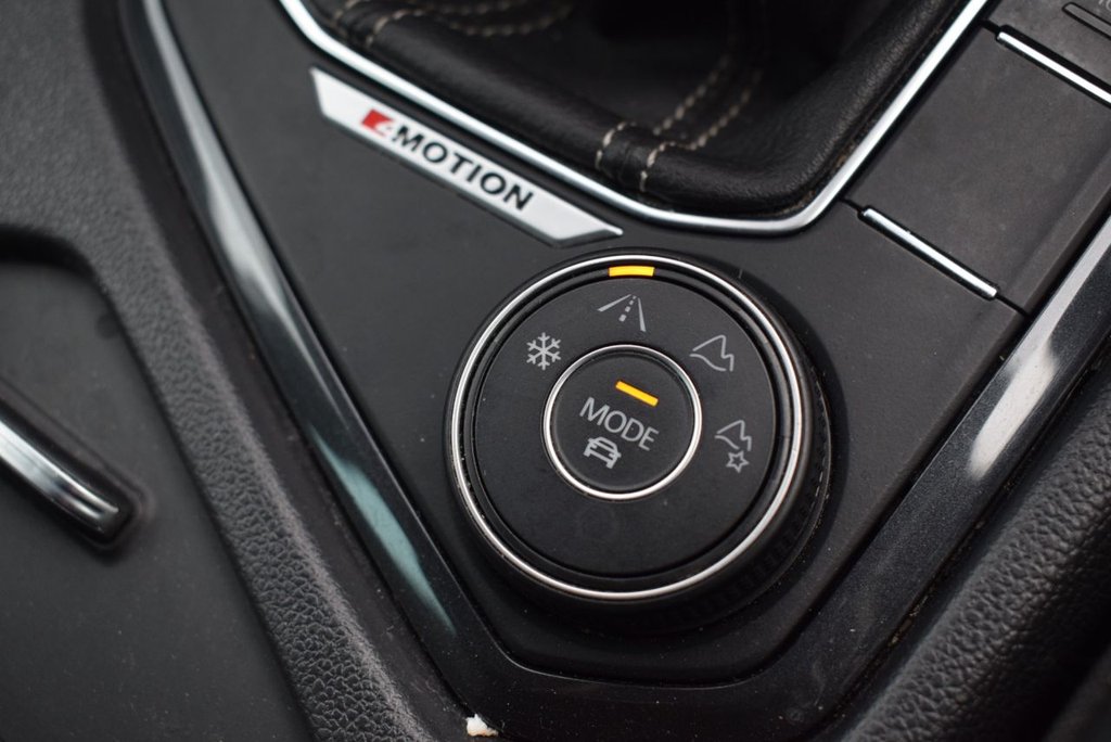 Used Volkswagen Tiguan 2021 for sale - 77879789: Photo 30