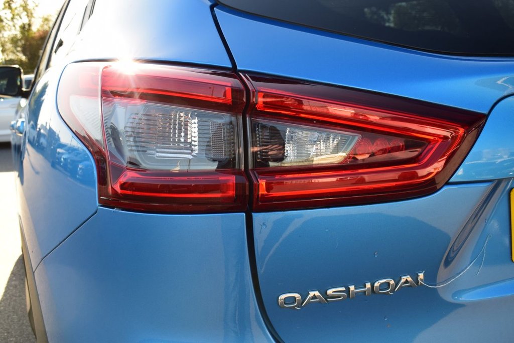 Used Nissan Qashqai 2018 for sale - 76376332: Photo 17