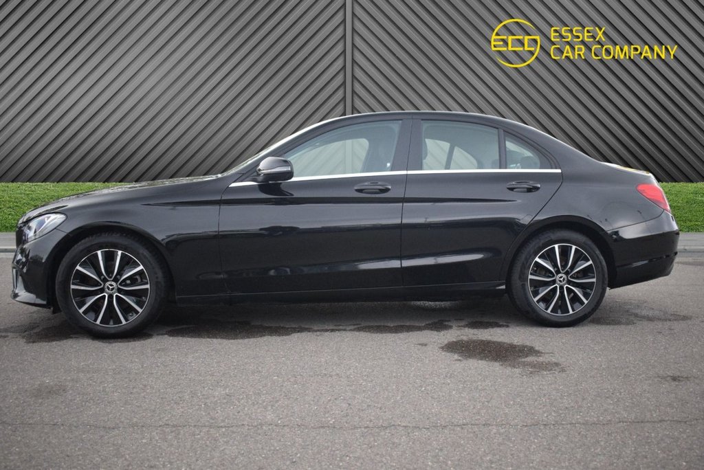 Used Mercedes-Benz C Class 2018 for sale - 76509457: Photo 14