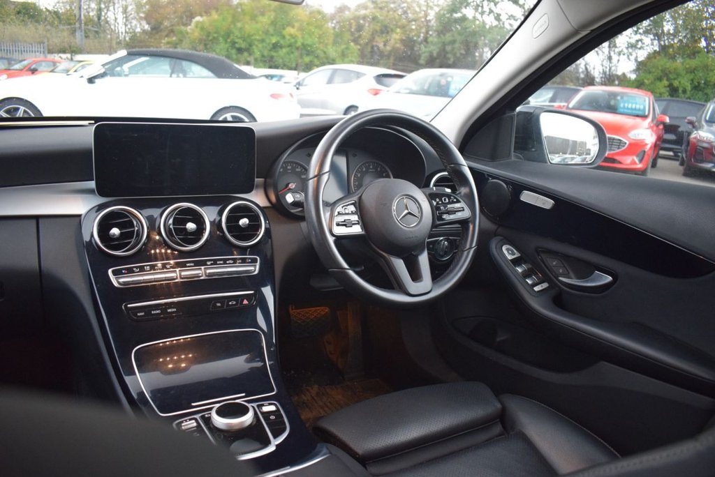 Used Mercedes-Benz C Class 2018 for sale - 76509457: Photo 19
