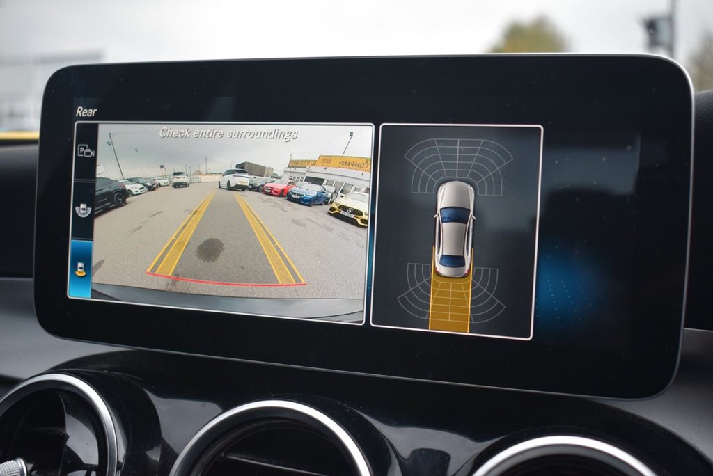 Used Mercedes-Benz C Class 2018 for sale - 76509457: Photo 2