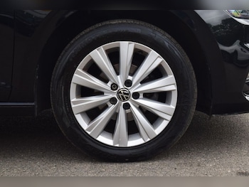 Used Volkswagen Polo 2021 for sale - 79437762: Photo