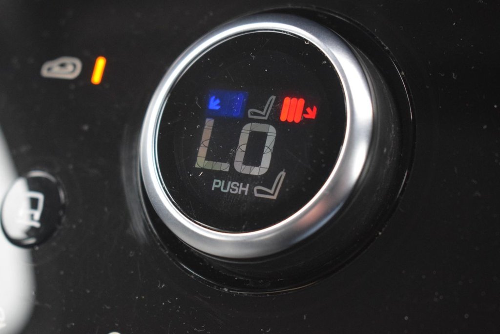 Used Land Rover Range Rover Evoque 2022 for sale - 77667037: Photo 28