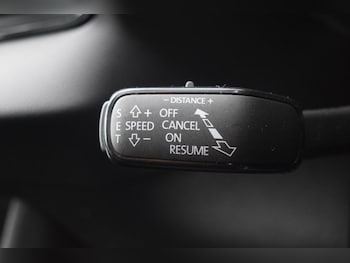 Used Skoda Karoq 2021 for sale - 75176089: Photo