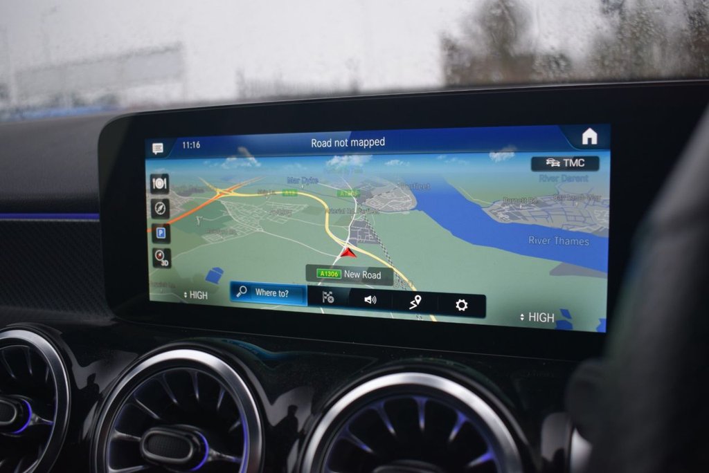 Used Mercedes-Benz GLB 2023 for sale - 77436608: Photo 2