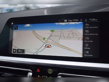 Used BMW 3 Series 2021 for sale - 77064873: Photo