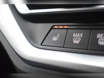 Used BMW 3 Series 2021 for sale - 77064873: Photo