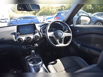 Used Nissan Juke 2023 for sale - 79506054: Photo