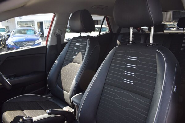 Used Kia Stonic 2021 for sale - 75585282: Photo 13