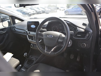 Used Ford Fiesta 2022 for sale - 79114212: Photo