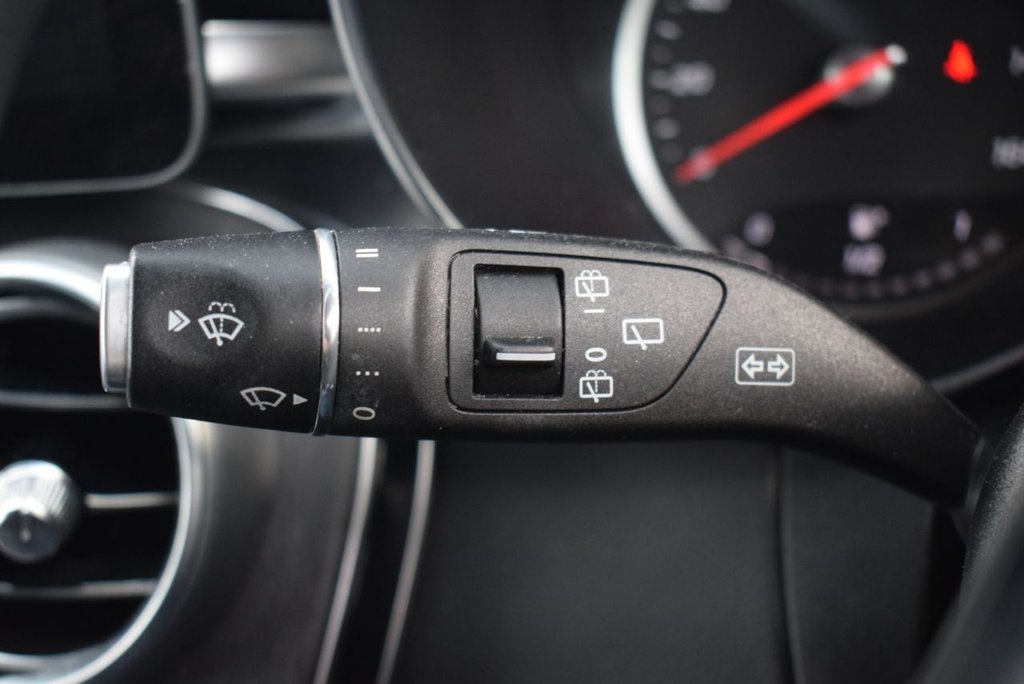 Used Mercedes-Benz GLC 2021 for sale - 78082421: Photo 26