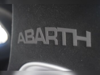 Used Abarth 595 2019 for sale - 78227505: Photo