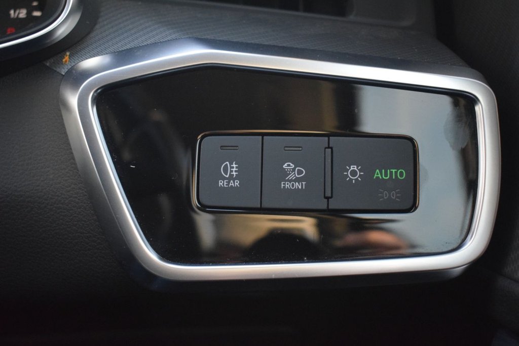 Used Audi A6 Saloon 2019 for sale - 76617317: Photo 25