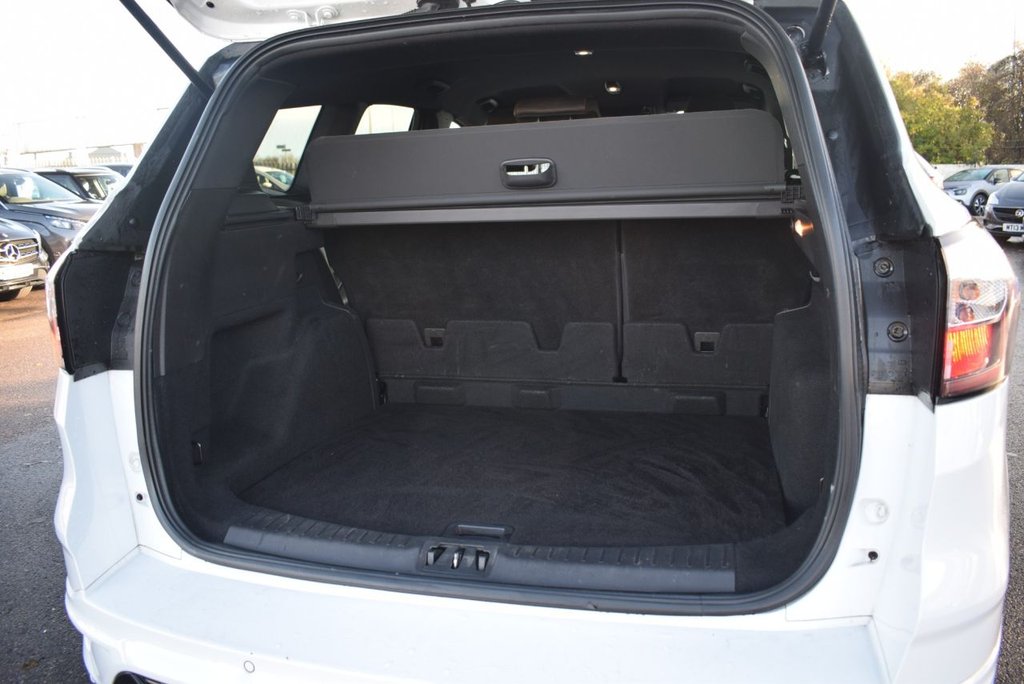 Used Ford Kuga 2018 for sale - 76840839: Photo 13