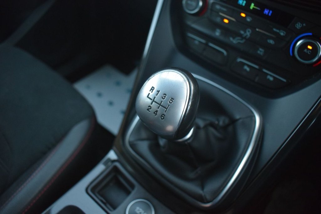 Used Ford Kuga 2018 for sale - 76840839: Photo 25