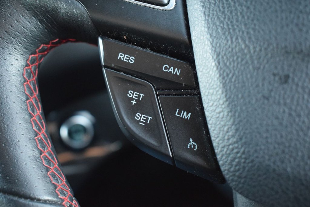 Used Ford Kuga 2018 for sale - 76840839: Photo 27