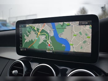 Used Mercedes-Benz C Class 2019 for sale - 77121374: Photo