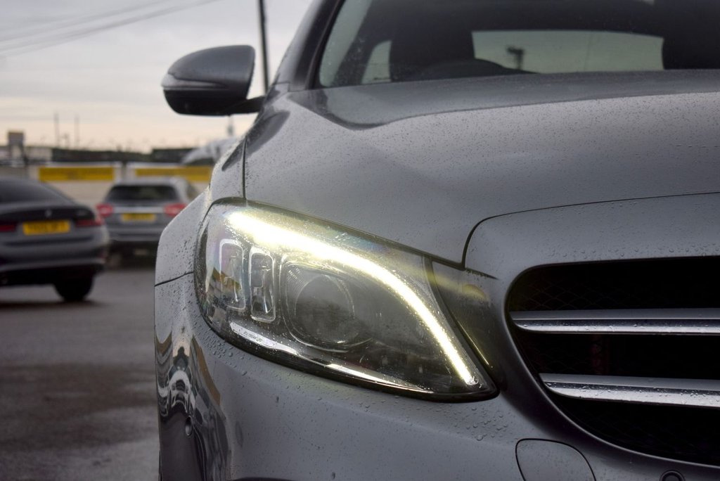 Used Mercedes-Benz C Class 2019 for sale - 77121374: Photo 7