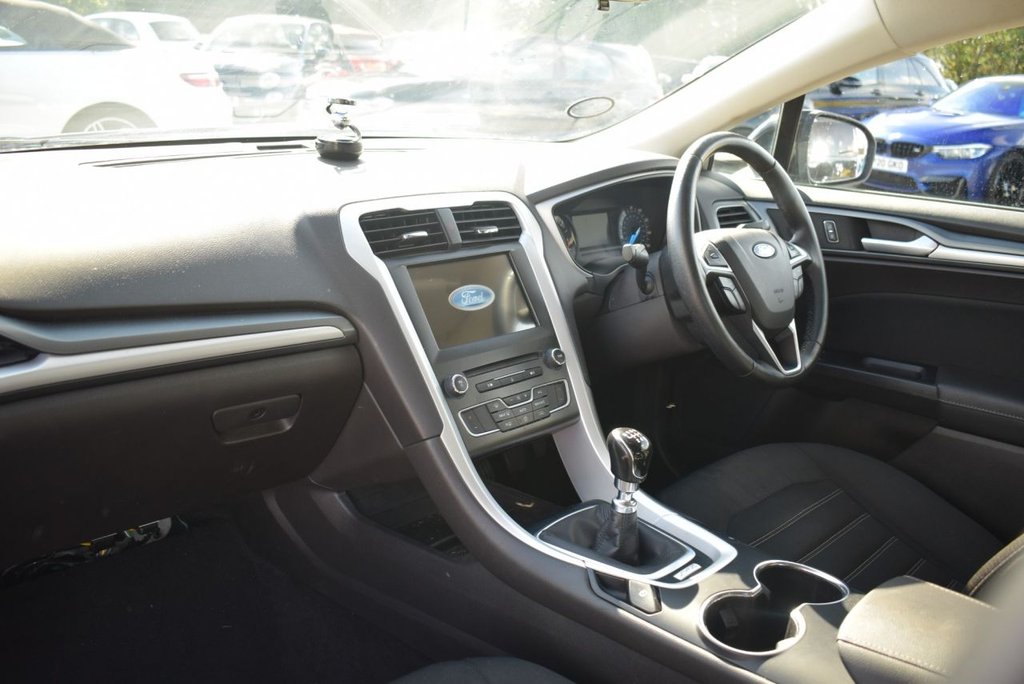 Used Ford Mondeo 2017 for sale - 76118460: Photo 17